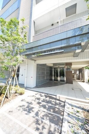 XEBEC高井戸の物件外観写真